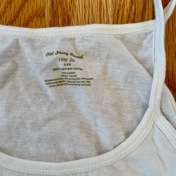 Old Navy Brand Tank Top - Picture 3 of 3